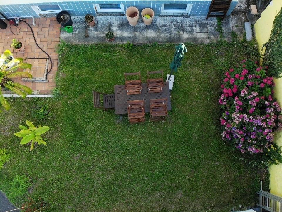 Modernes Studio Mit Separater Kueche Reutlingen Dış mekan fotoğraf